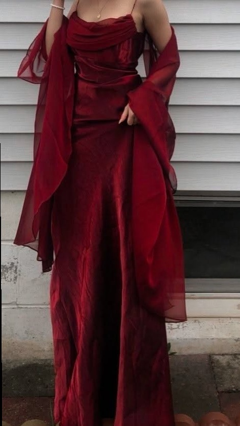 💜 🌌 Burgundy A-Line Prom Gown with Spaghetti Straps, Vintage Glam, Long Silhouet 152
